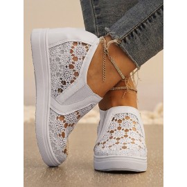 Flower Embroidery Detail Hidden Heeled Shoes