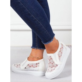 Flower Embroidery Detail Hidden Heeled Shoes