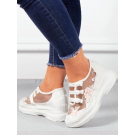 Breathable Mesh Floral Embroidery Casual Shoes