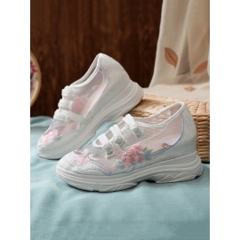 Breathable Mesh Floral Embroidery Casual Shoes
