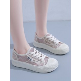 Airy Floral Lace Resort Flats